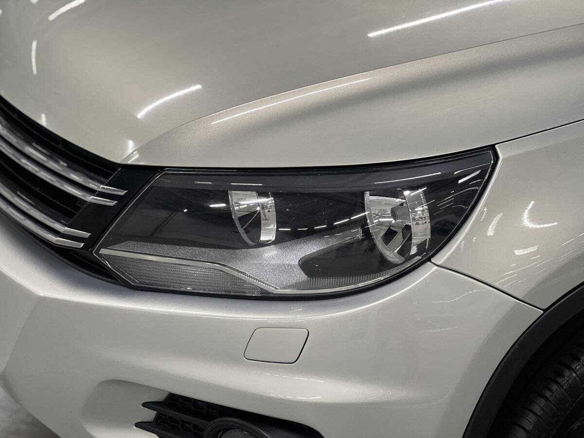 Б/У Фольксваген Тигуан 2012 года. Фото: #16