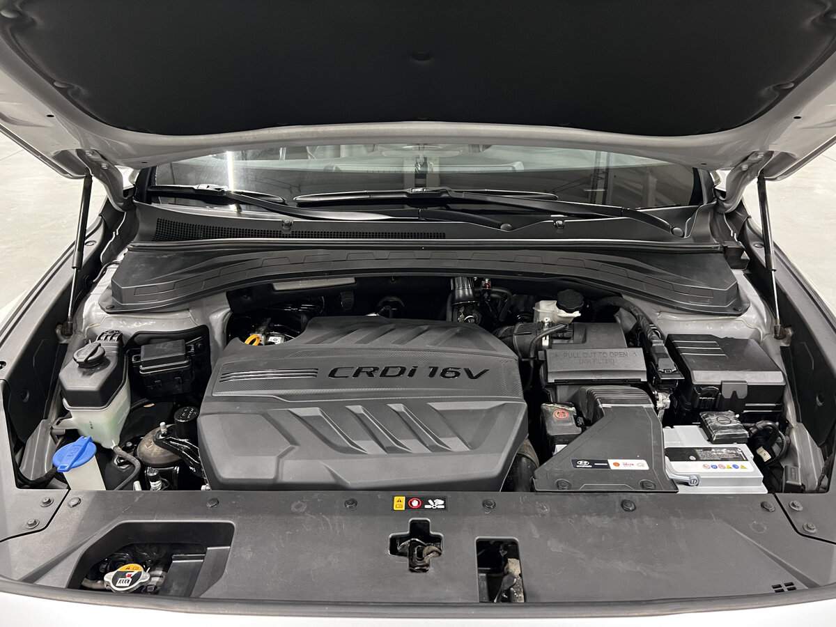 Hyundai Santa Fe 2019 года с пробегом. Фото: #8