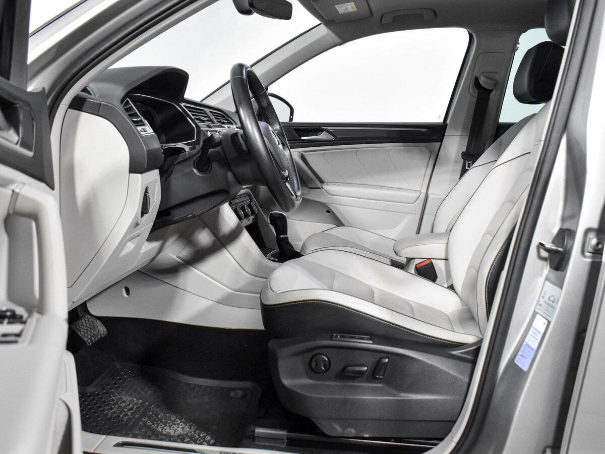 Volkswagen Tiguan 2017 года с пробегом. Фото: #7