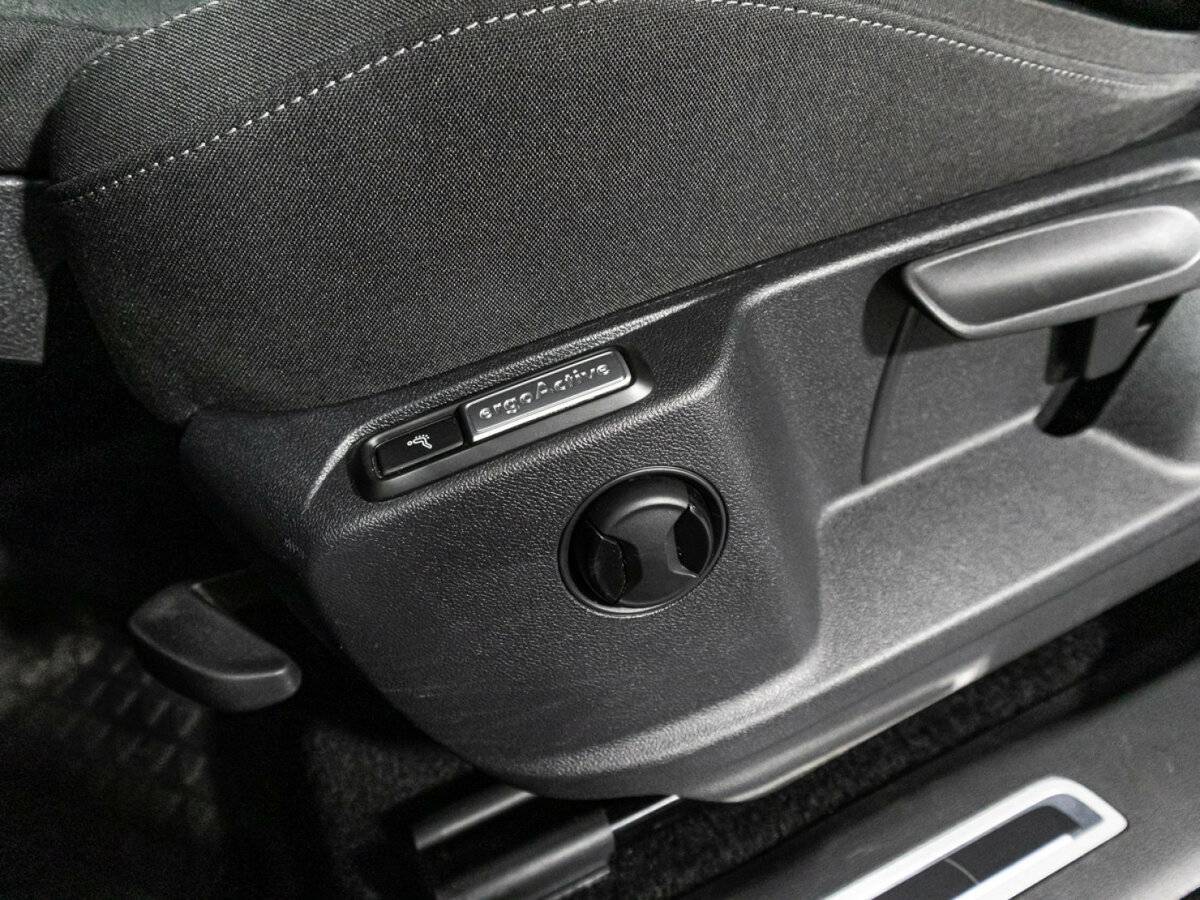 Volkswagen Tiguan 2018 года с пробегом. Фото: #17