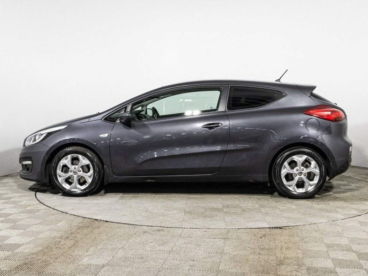 Б/У Киа Сид 2015 года. Фото: #7