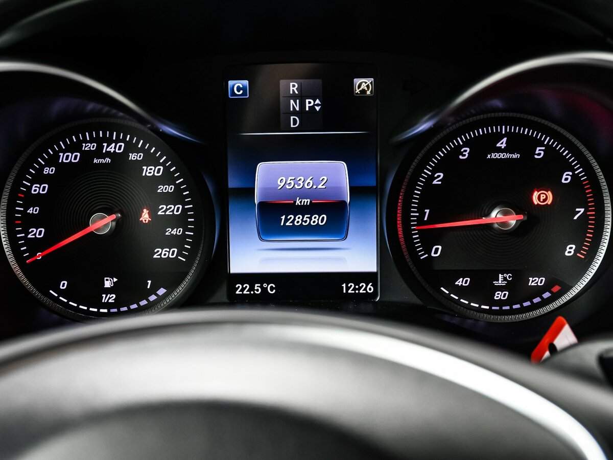 Mercedes-Benz C-Класс 2015 года с пробегом. Фото: #9