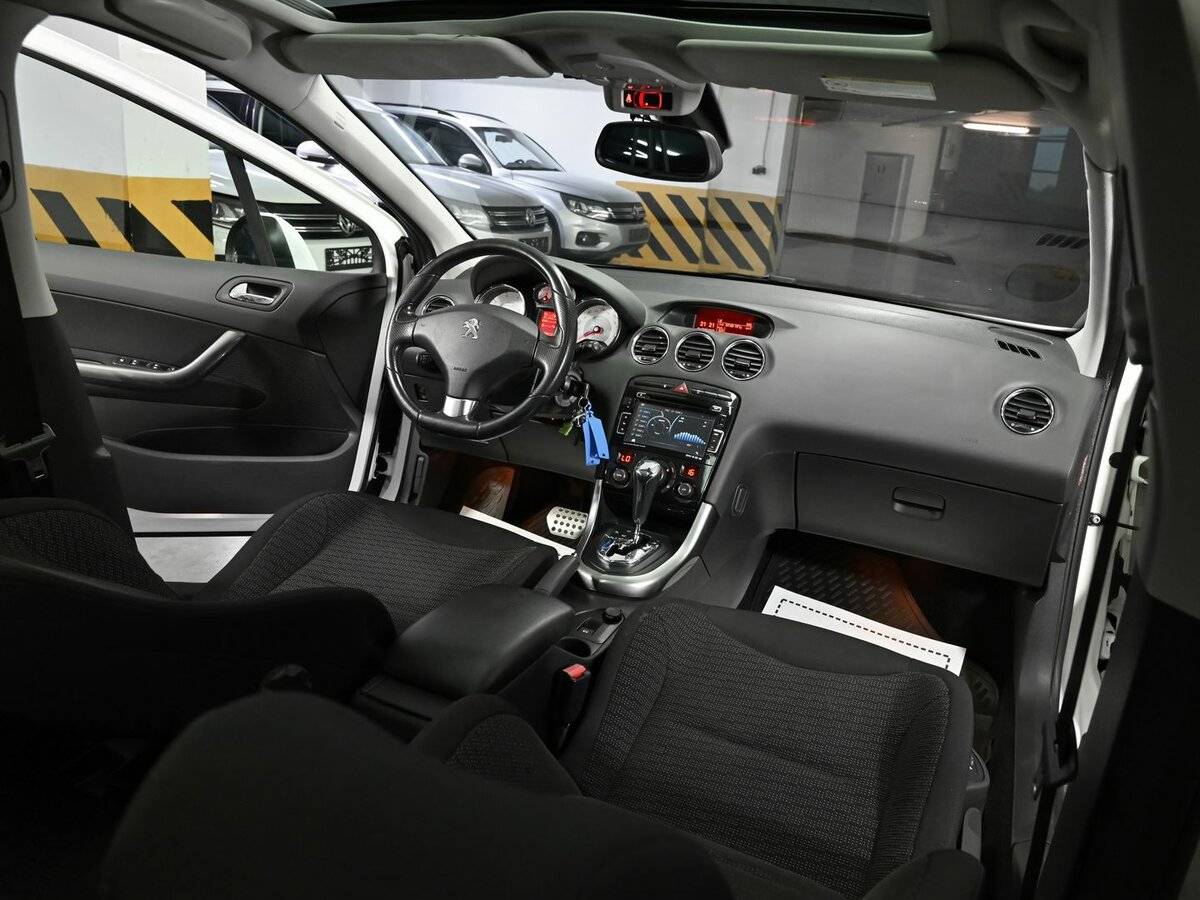 Б/У Пежо 308 2012 года. Фото: #11