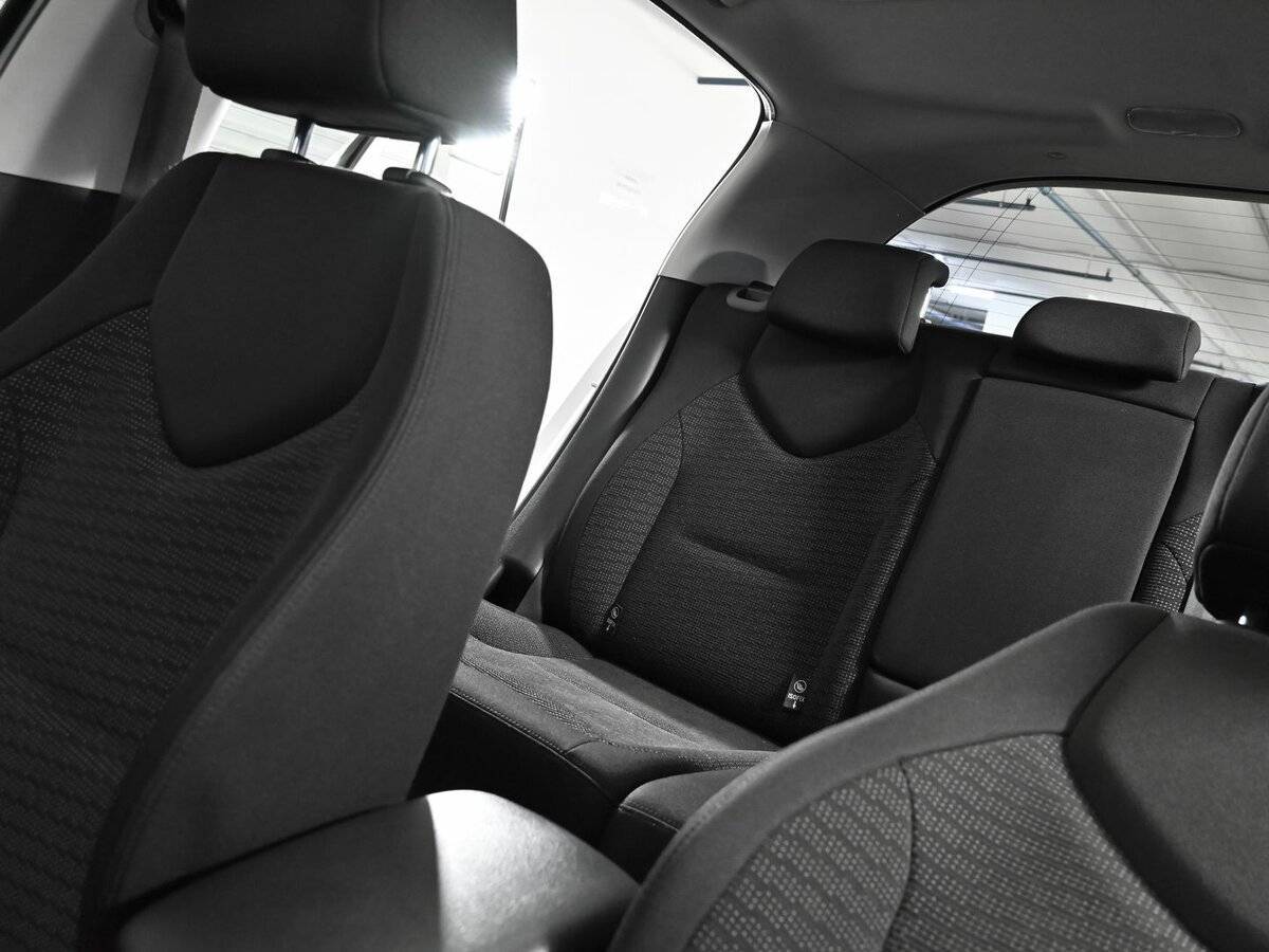 Б/У Пежо 308 2012 года. Фото: #14