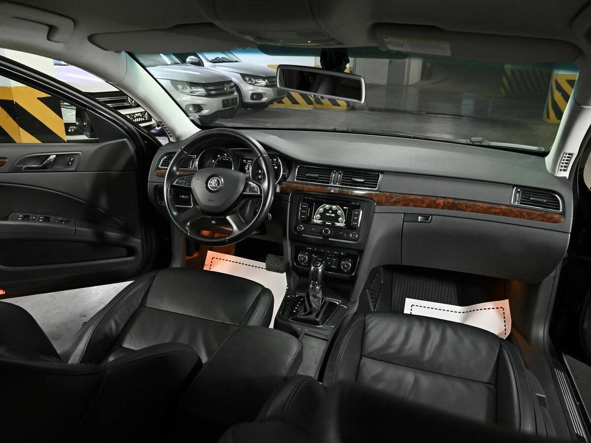 Б/У Шкода Суперб 2013 года. Фото: #11