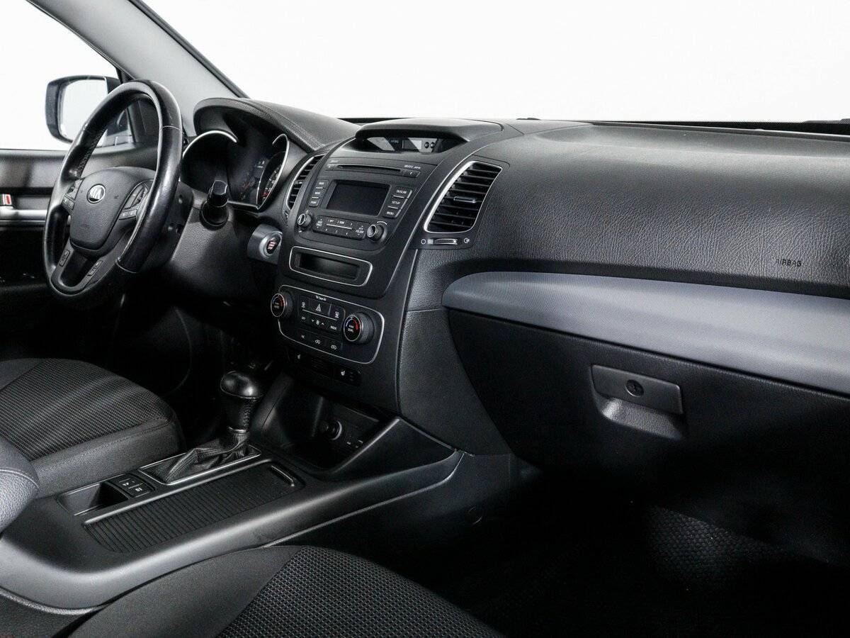 Б/У Киа Соренто 2015 года. Фото: #8