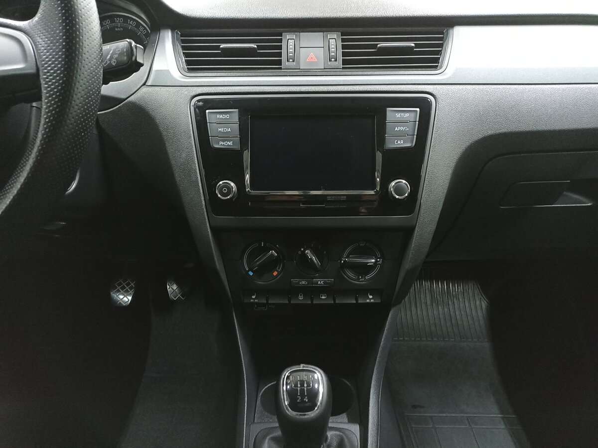 Б/У Шкода Рапид 2019 года. Фото: #14