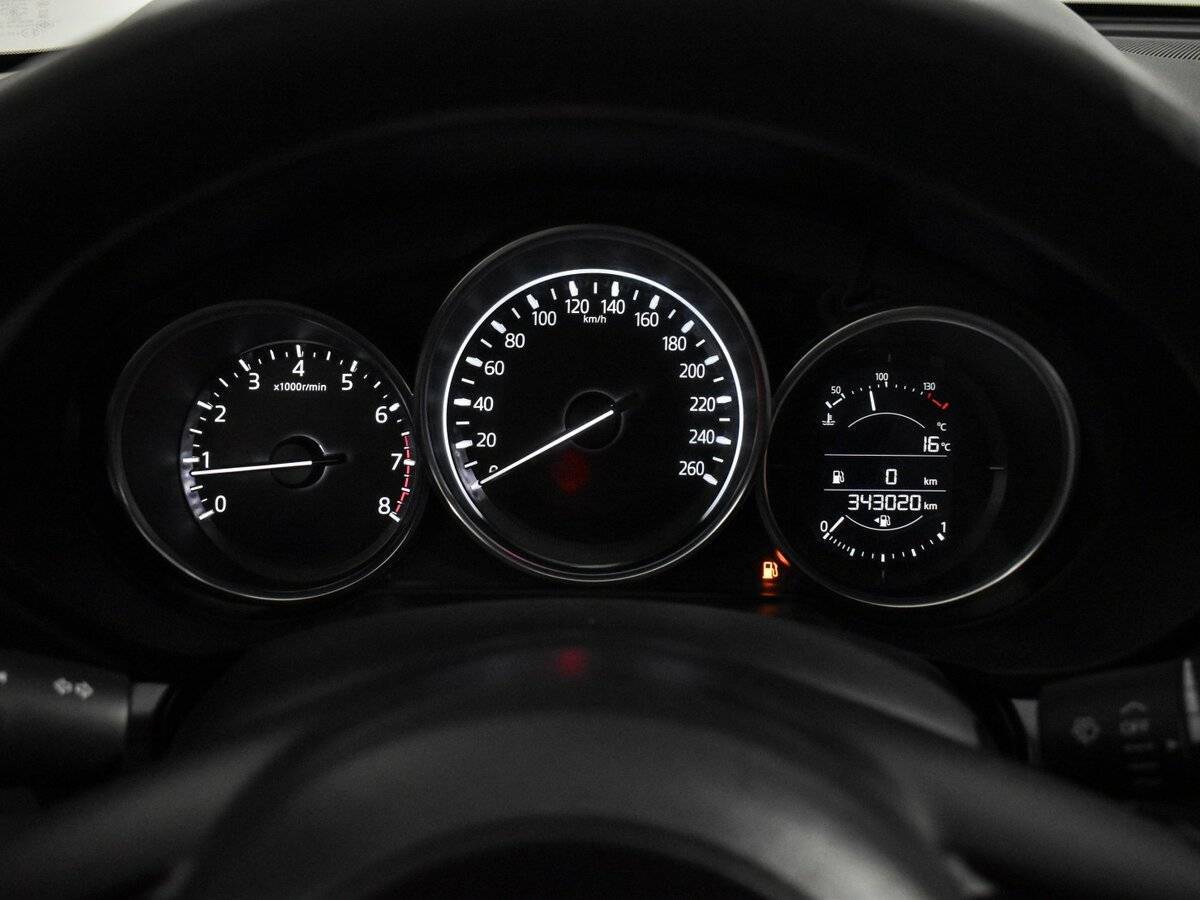 Б/У Мазда Ц-Икс-5 2018 года. Фото: #12