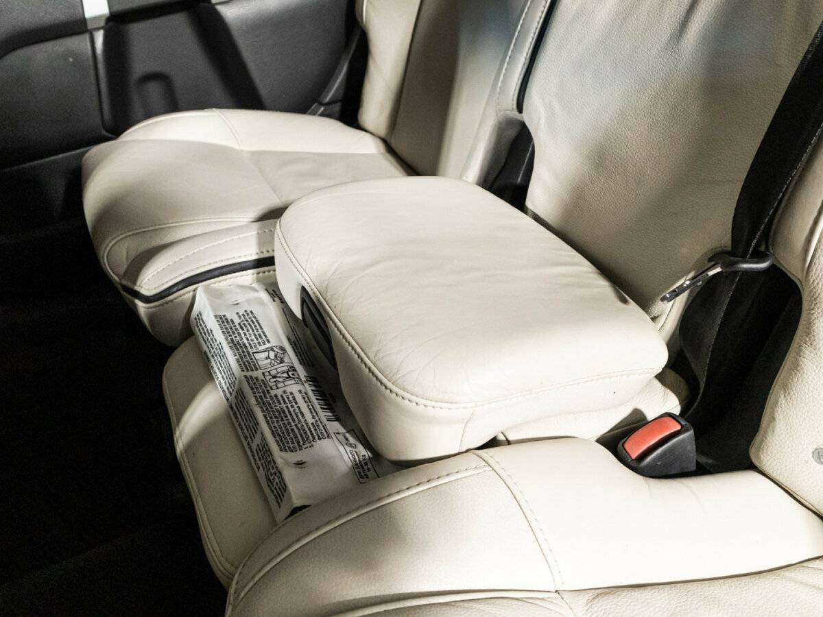 Б/У Вольво ИксЦ90 2013 года. Фото: #15