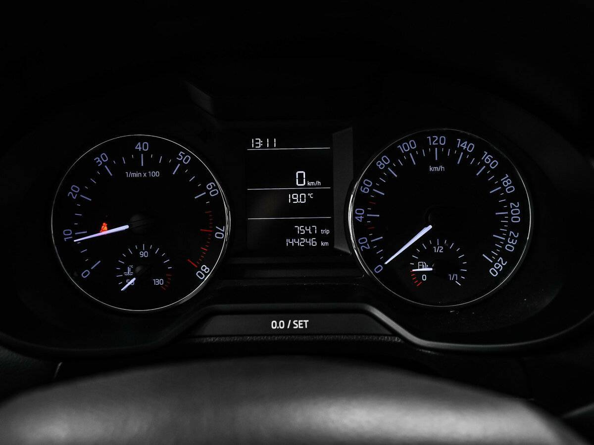 Б/У Шкода Октавия 2014 года. Фото: #9