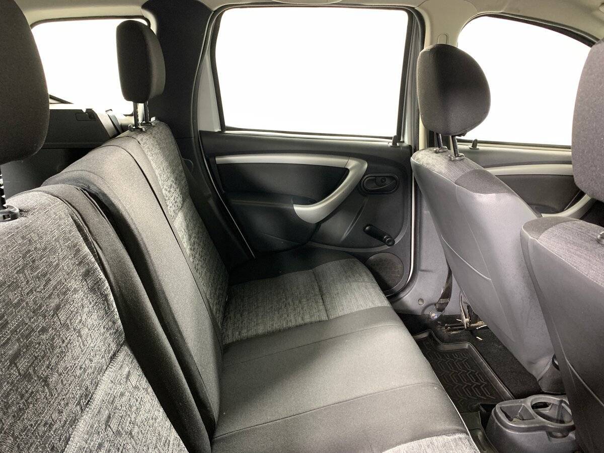 Б/У Рено Дастер 2013 года. Фото: #15