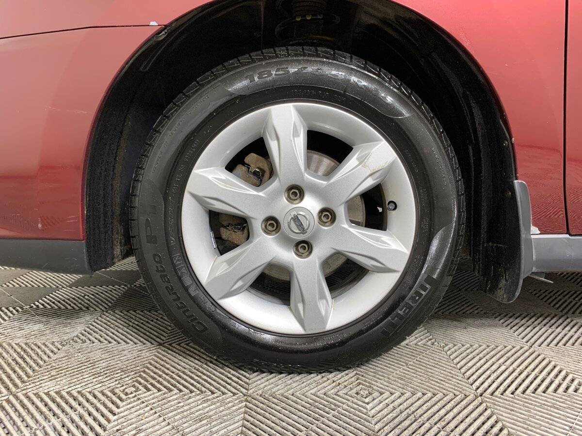 Б/У Ниссан Альмера 2016 года. Фото: #8