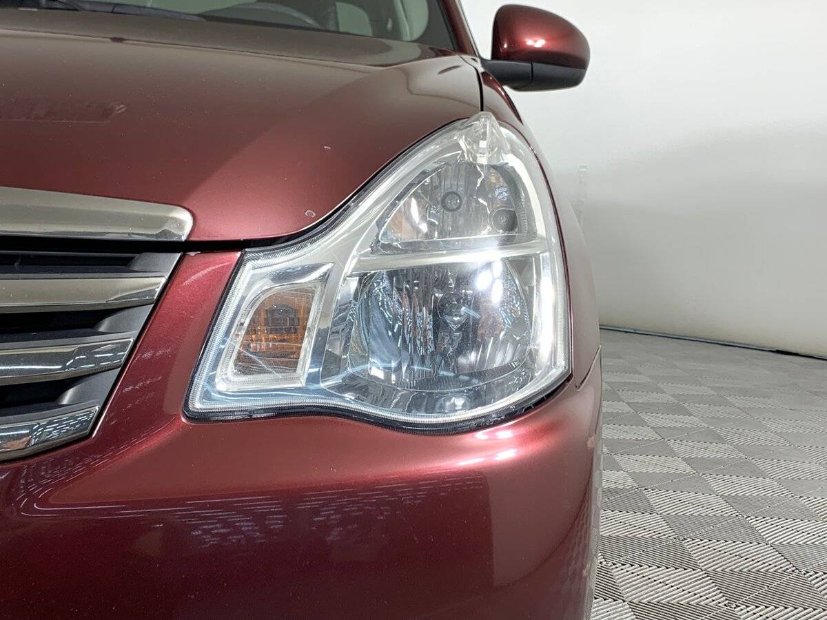 Б/У Ниссан Альмера 2016 года. Фото: #9