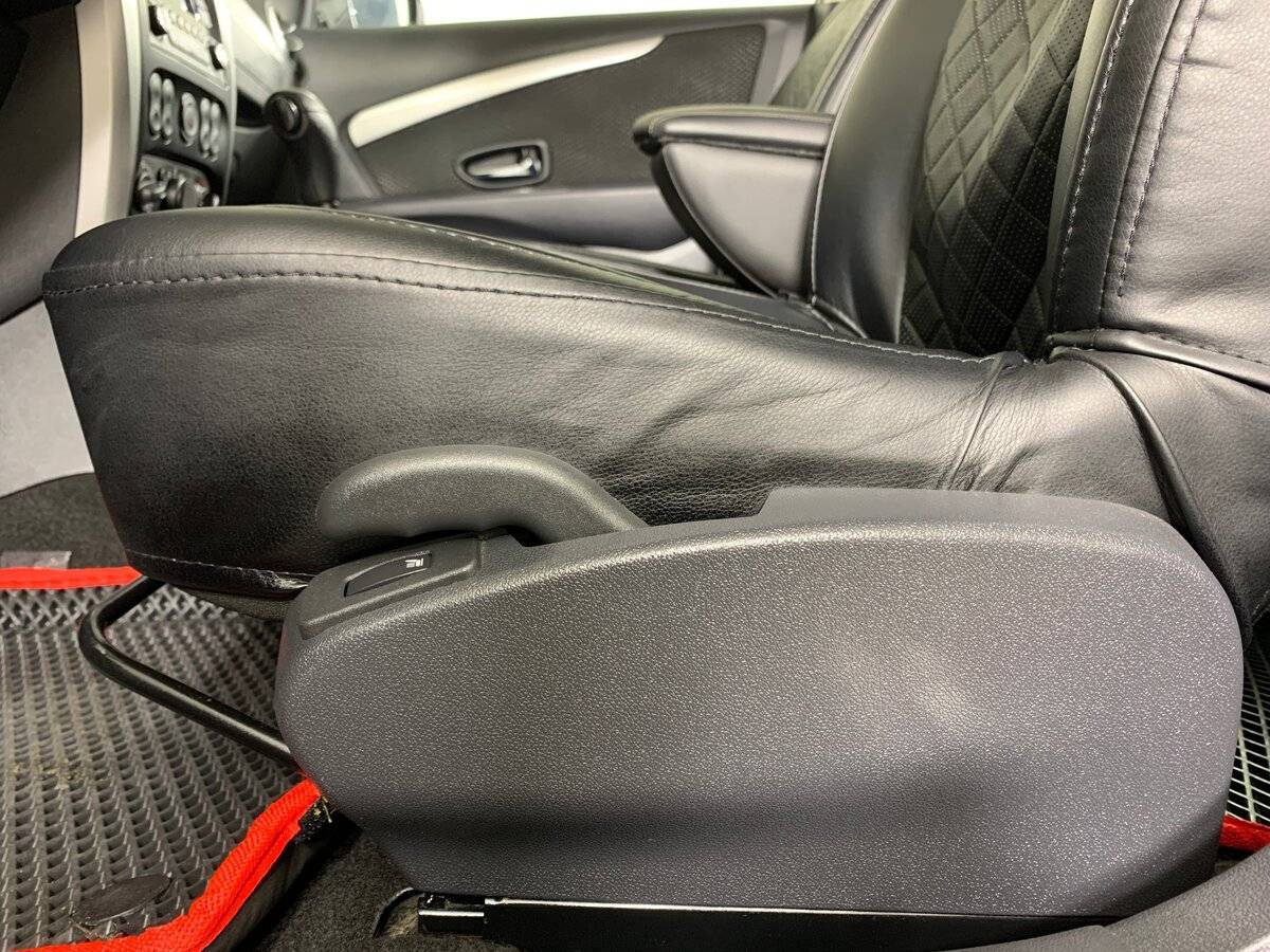 Б/У Ниссан Альмера 2016 года. Фото: #15