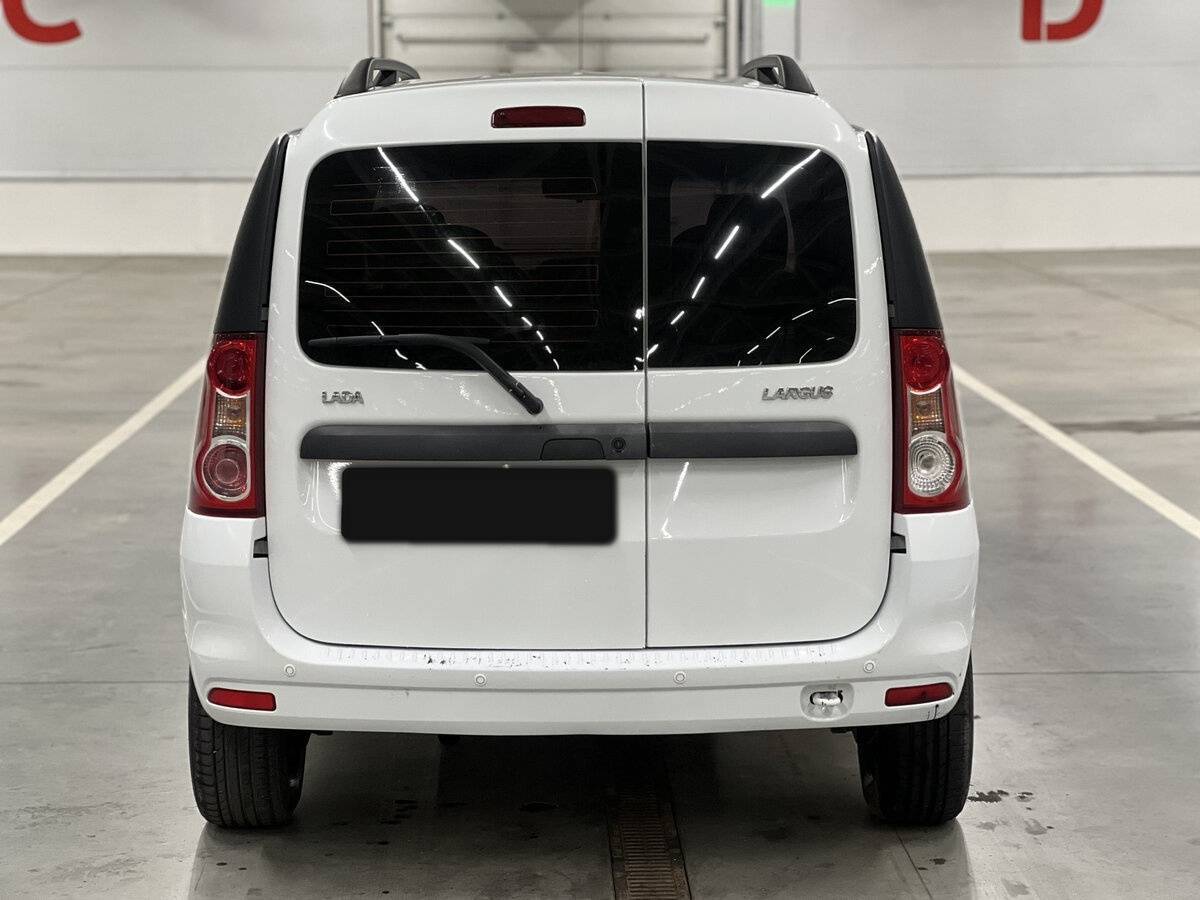 Б/У Лада (ВАЗ) Ларгус 2017 года. Фото: #5