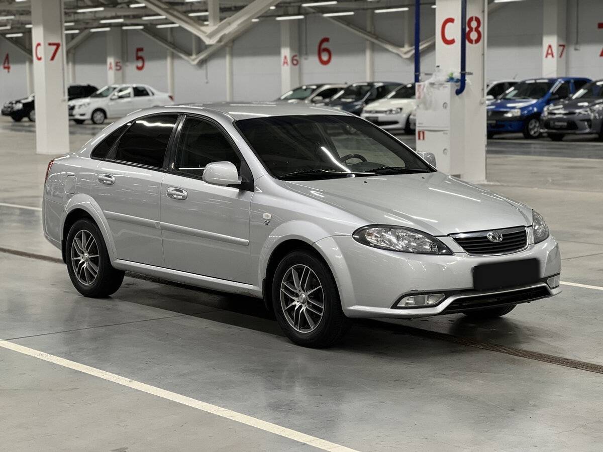 Б/У Дэу Гентра 2013 года. Фото: #2