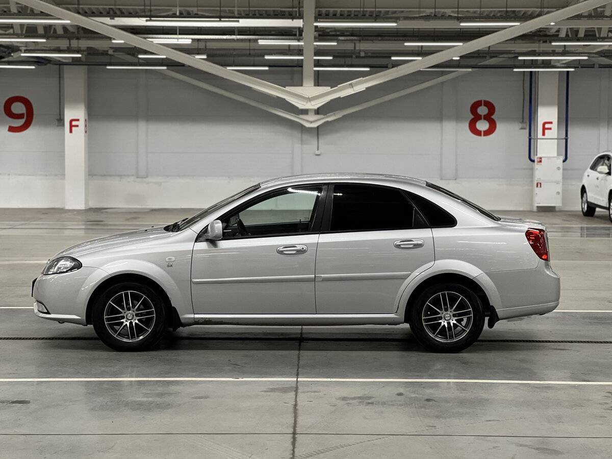 Б/У Дэу Гентра 2013 года. Фото: #7