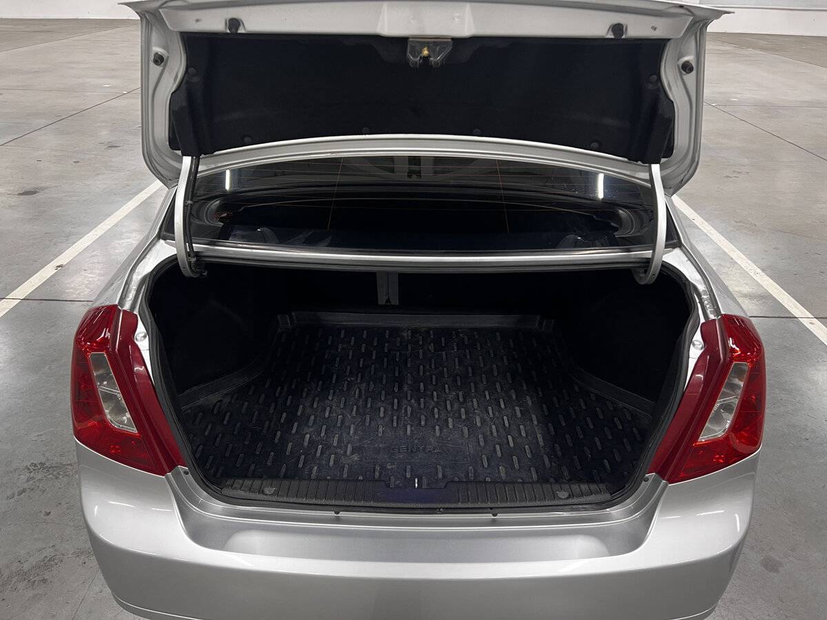 Б/У Дэу Гентра 2013 года. Фото: #9