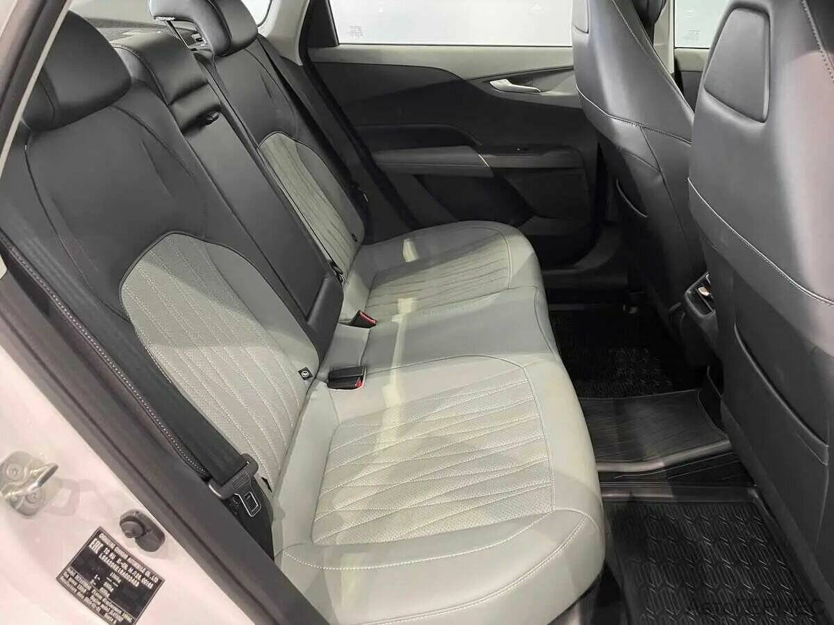 Changan Lamore 2024 года с пробегом. Фото: #17