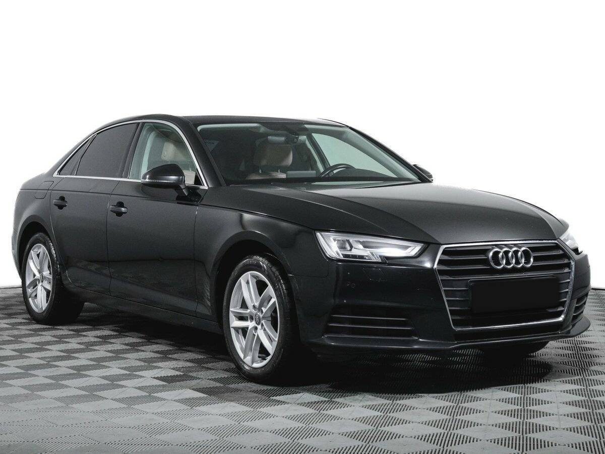 Audi A4 2017 года с пробегом. Фото: #2