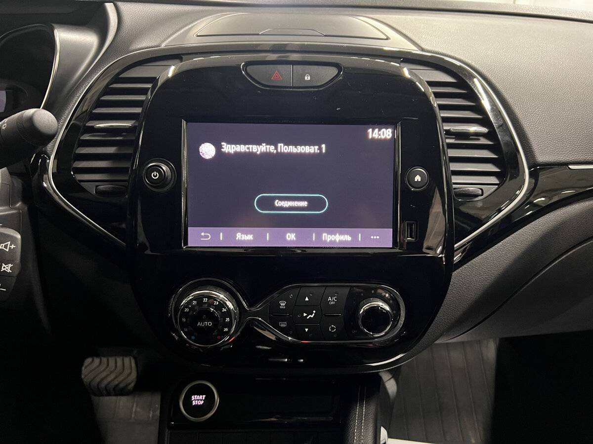 Б/У Рено Каптюр 2021 года. Фото: #14