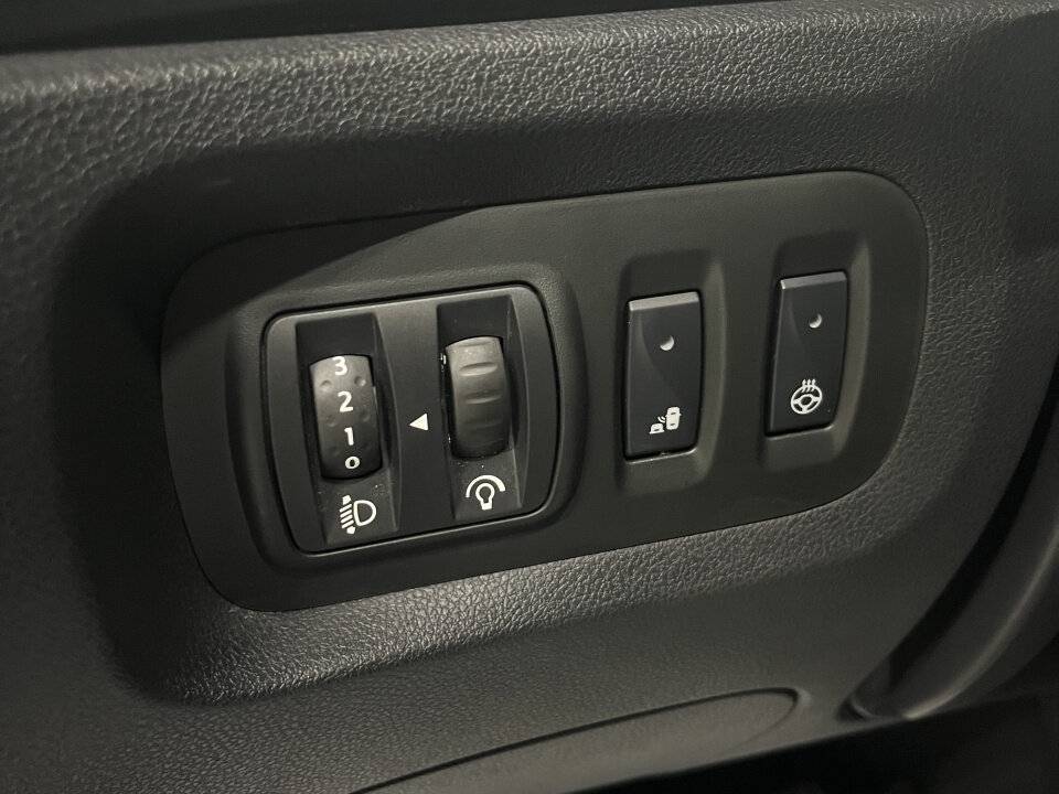 Б/У Рено Каптюр 2021 года. Фото: #24