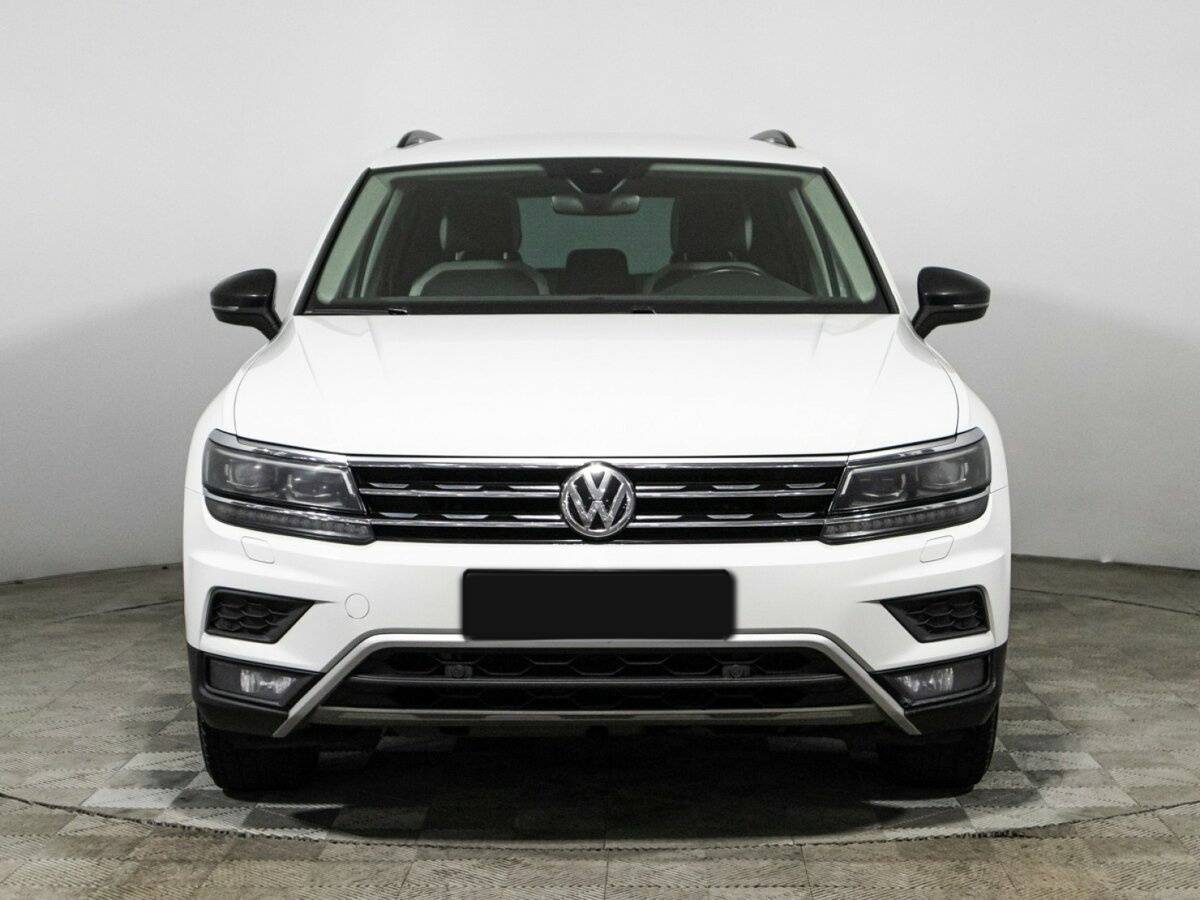 Volkswagen Tiguan 2019 года с пробегом. Фото: #1
