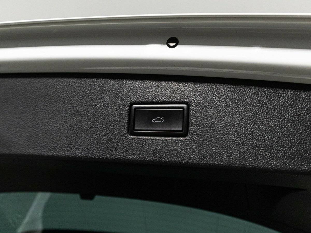 Volkswagen Tiguan 2019 года с пробегом. Фото: #14