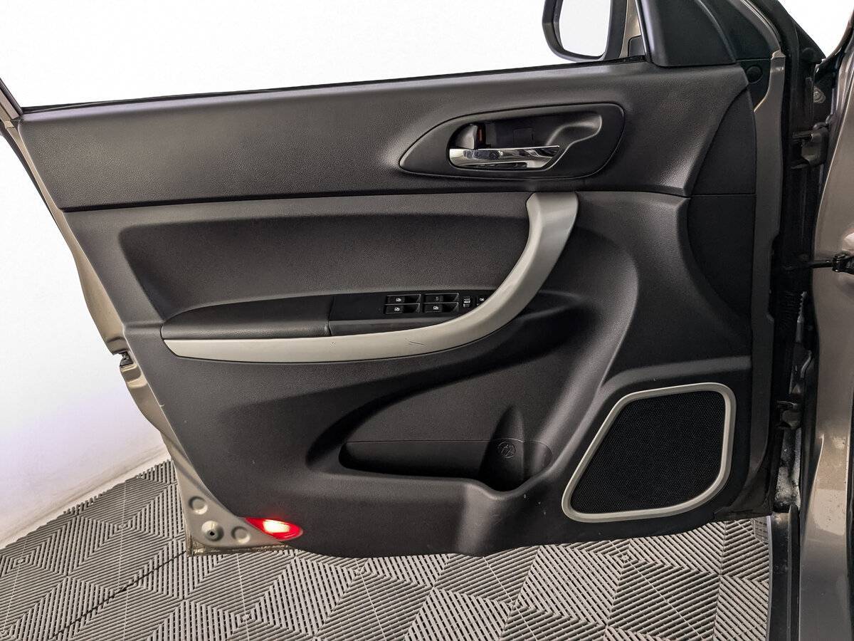 Б/У Чанган КС35 2015 года. Фото: #18