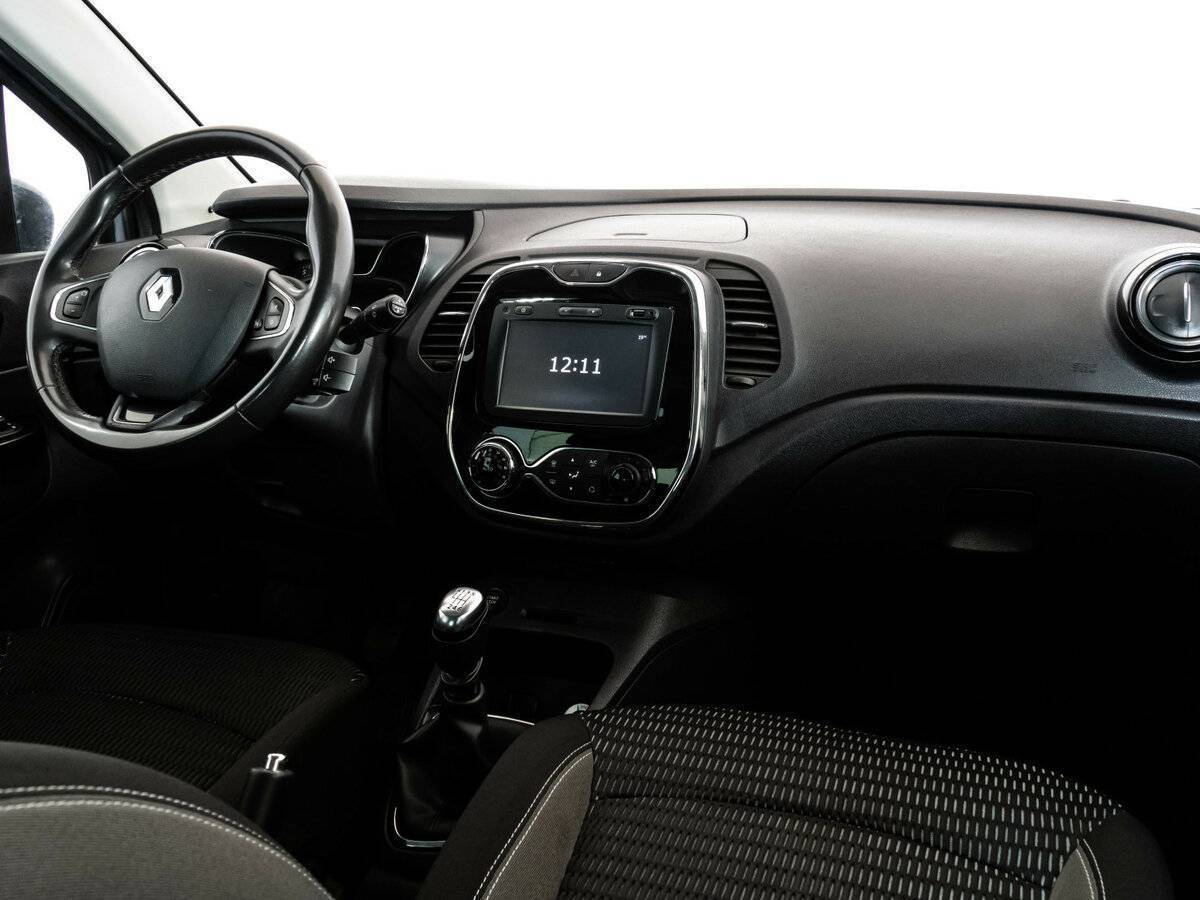 Б/У Рено Каптюр 2017 года. Фото: #8