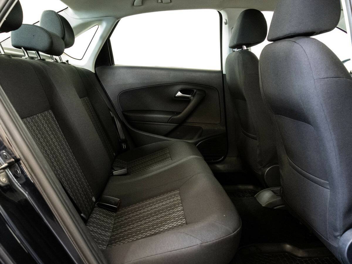 Б/У Фольксваген Поло 2016 года. Фото: #13