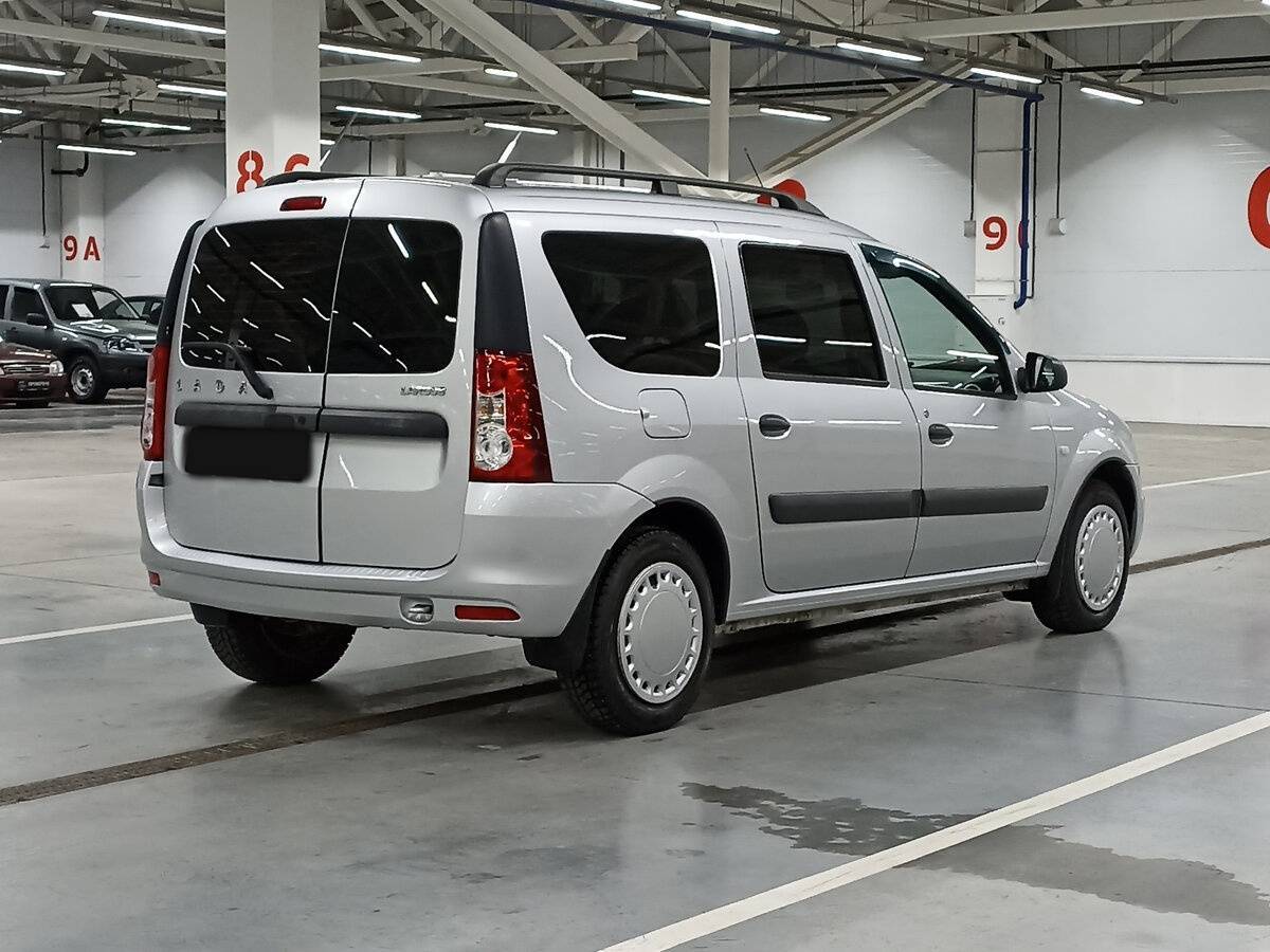 Б/У Лада (ВАЗ) Ларгус 2019 года. Фото: #4