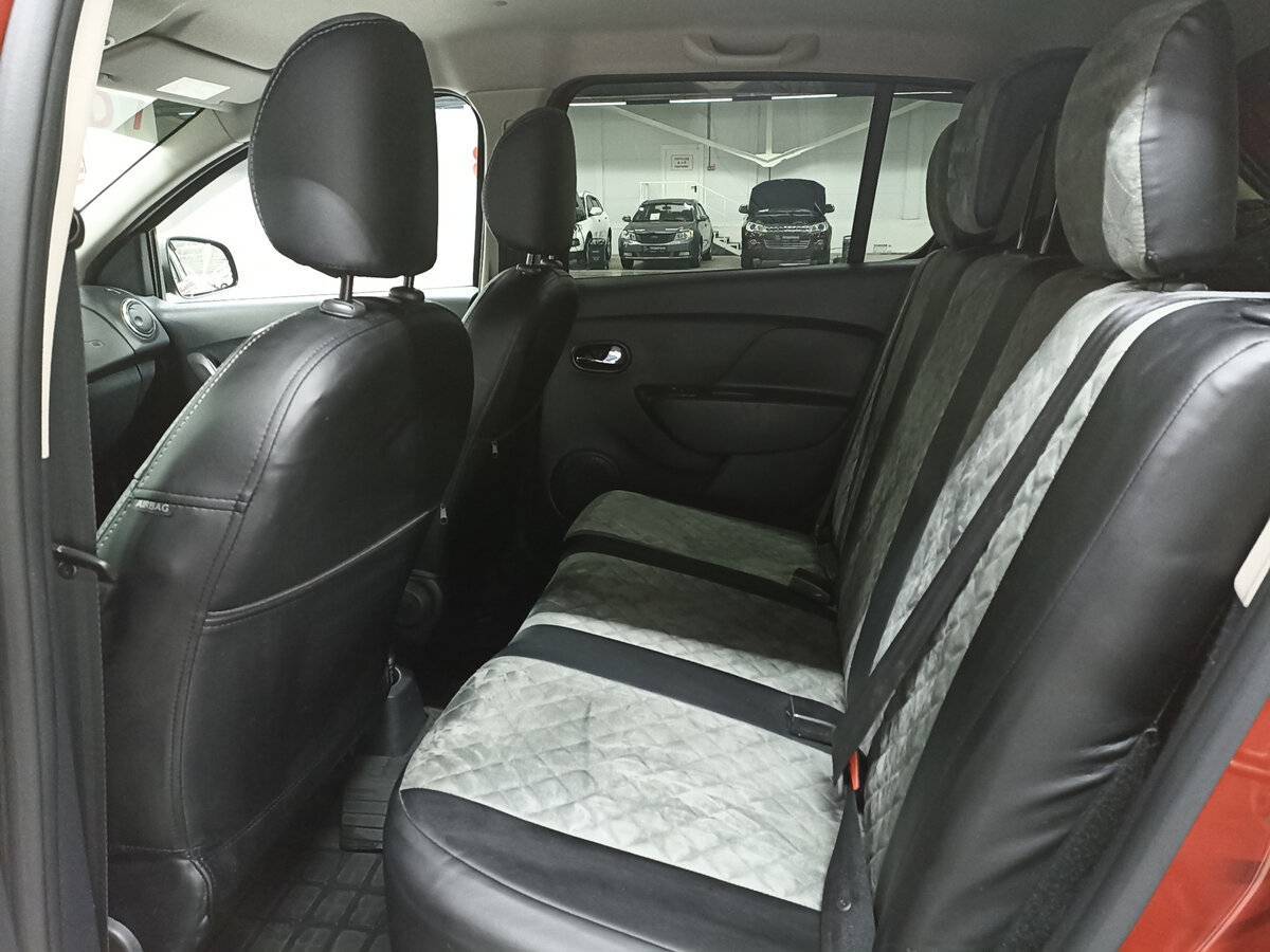 Б/У Рено Сандеро 2018 года. Фото: #11