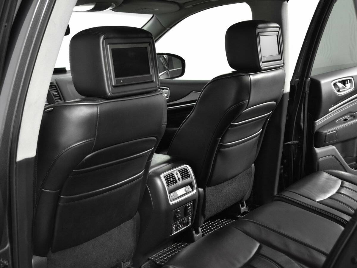 Infiniti QX60 2014 года с пробегом. Фото: #12