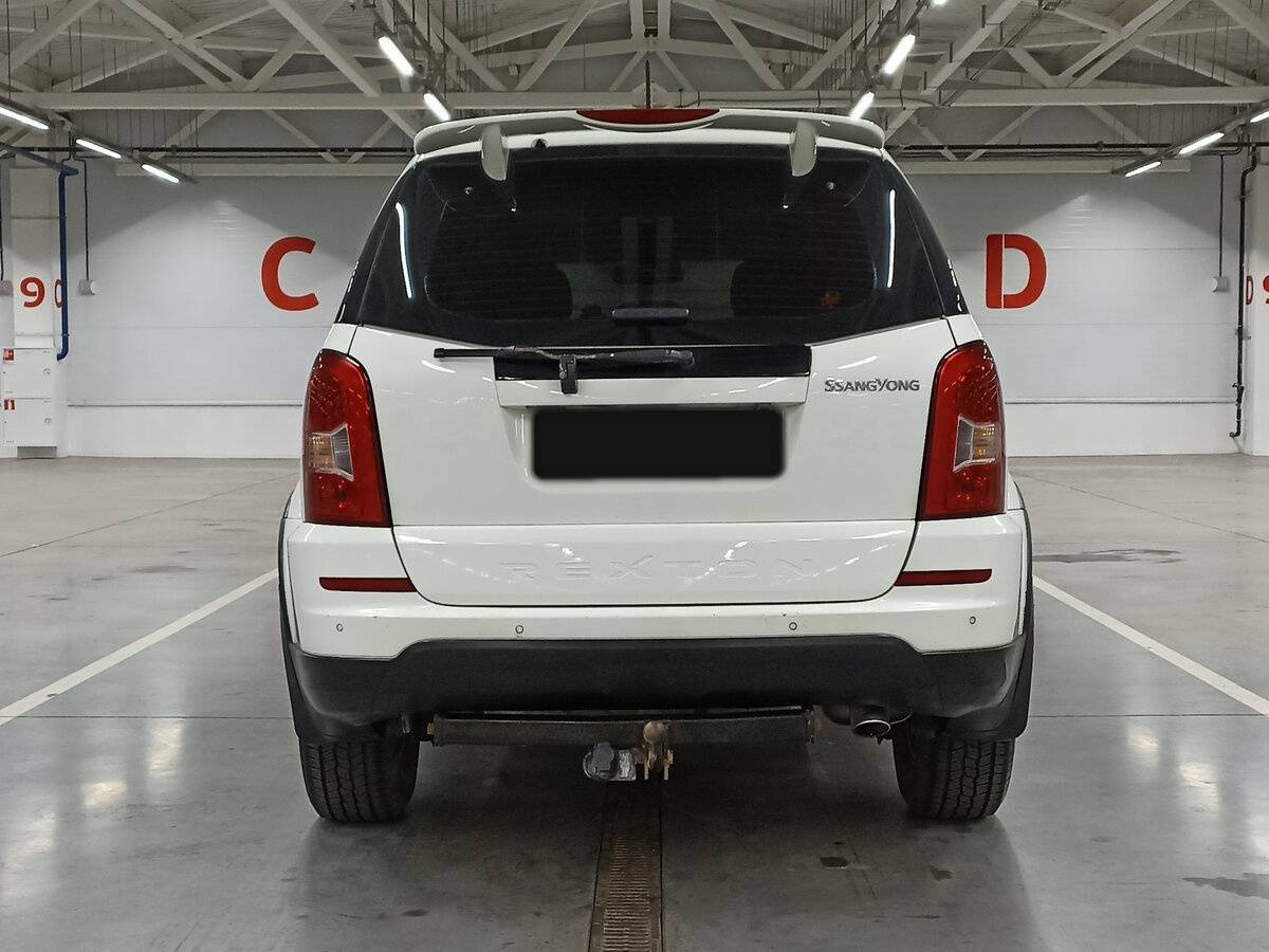 Б/У Сан-Ён Рекстон 2013 года. Фото: #5