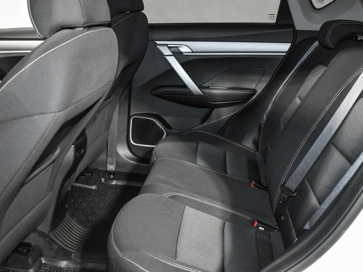 Geely Coolray 2023 года с пробегом. Фото: #13