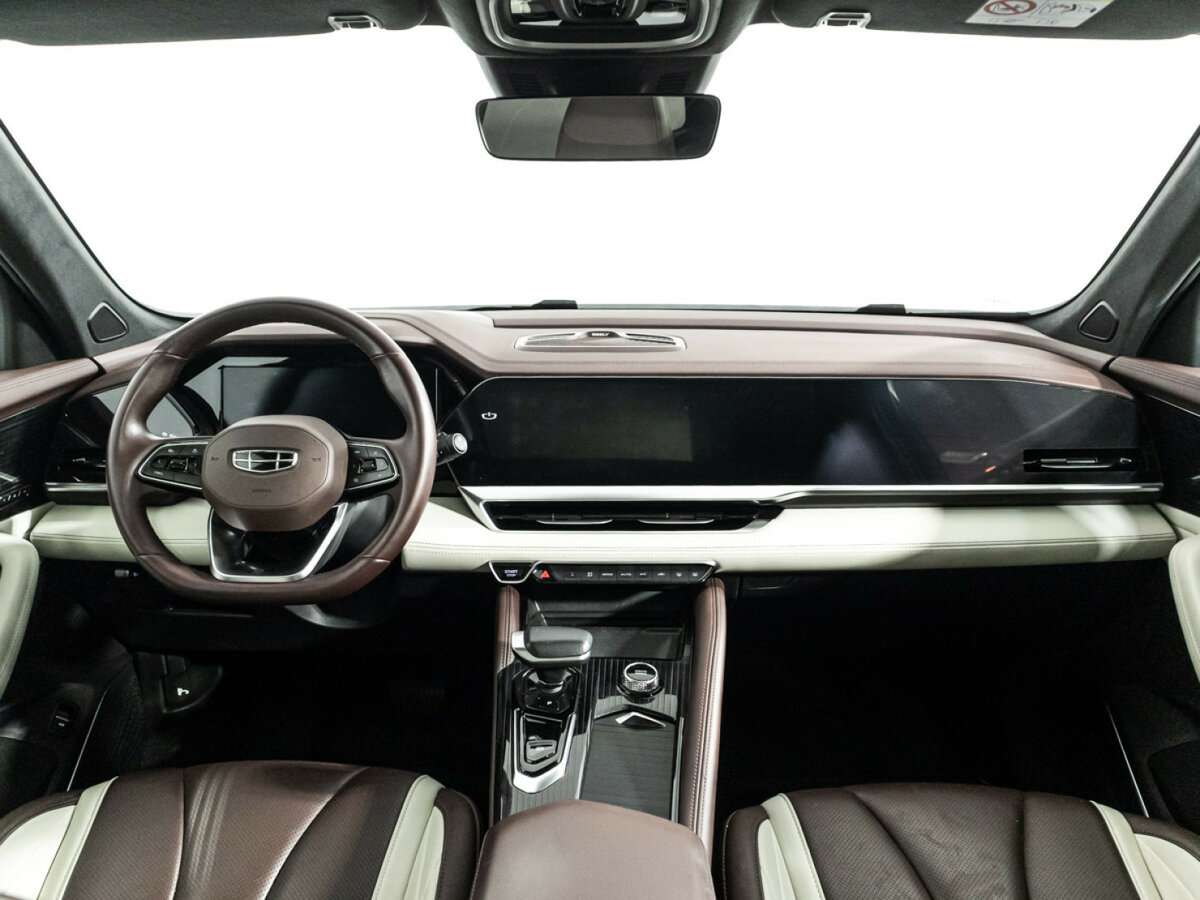 Geely Monjaro 2022 года с пробегом. Фото: #12