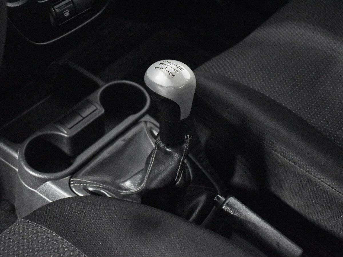 Б/У Лада (ВАЗ) Гранта 2014 года. Фото: #9