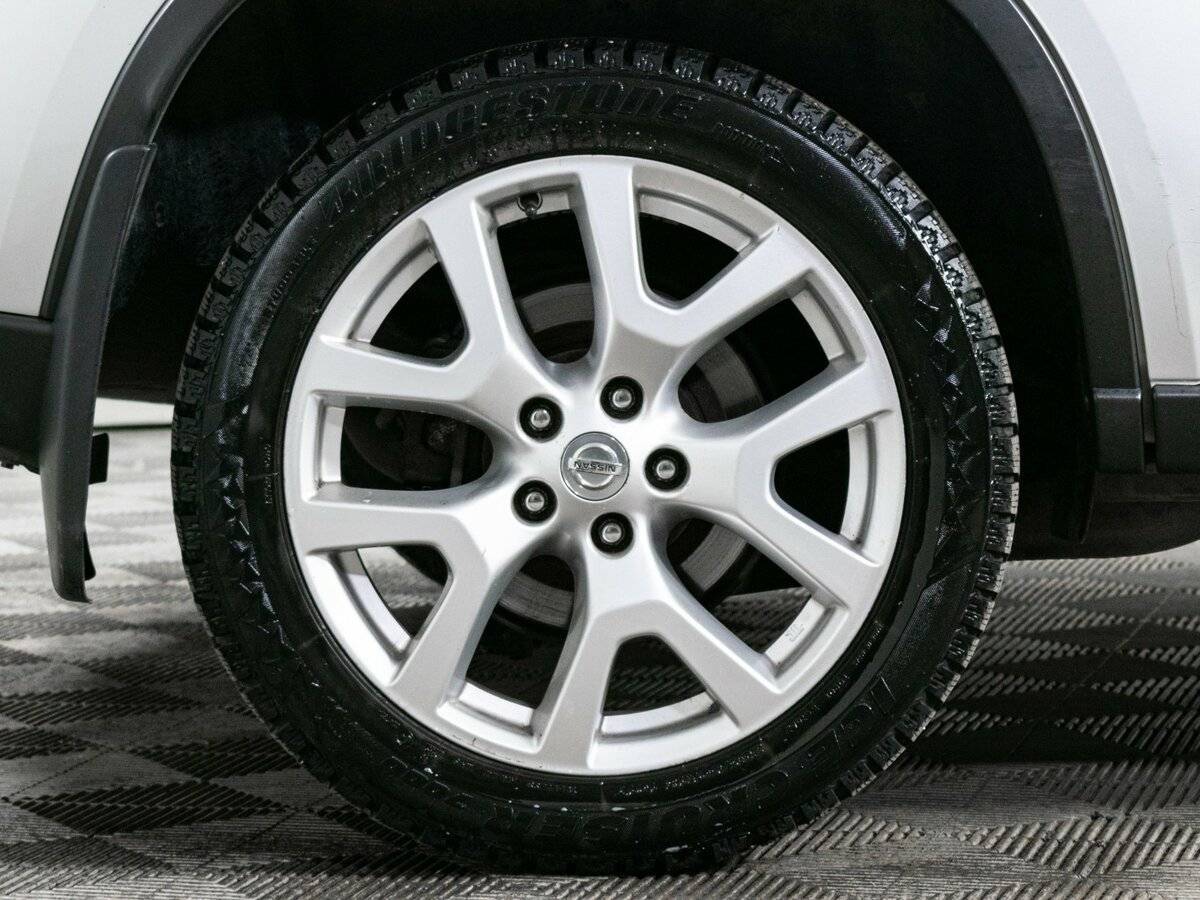 Б/У Ниссан Икс-Трейл 2014 года. Фото: #16