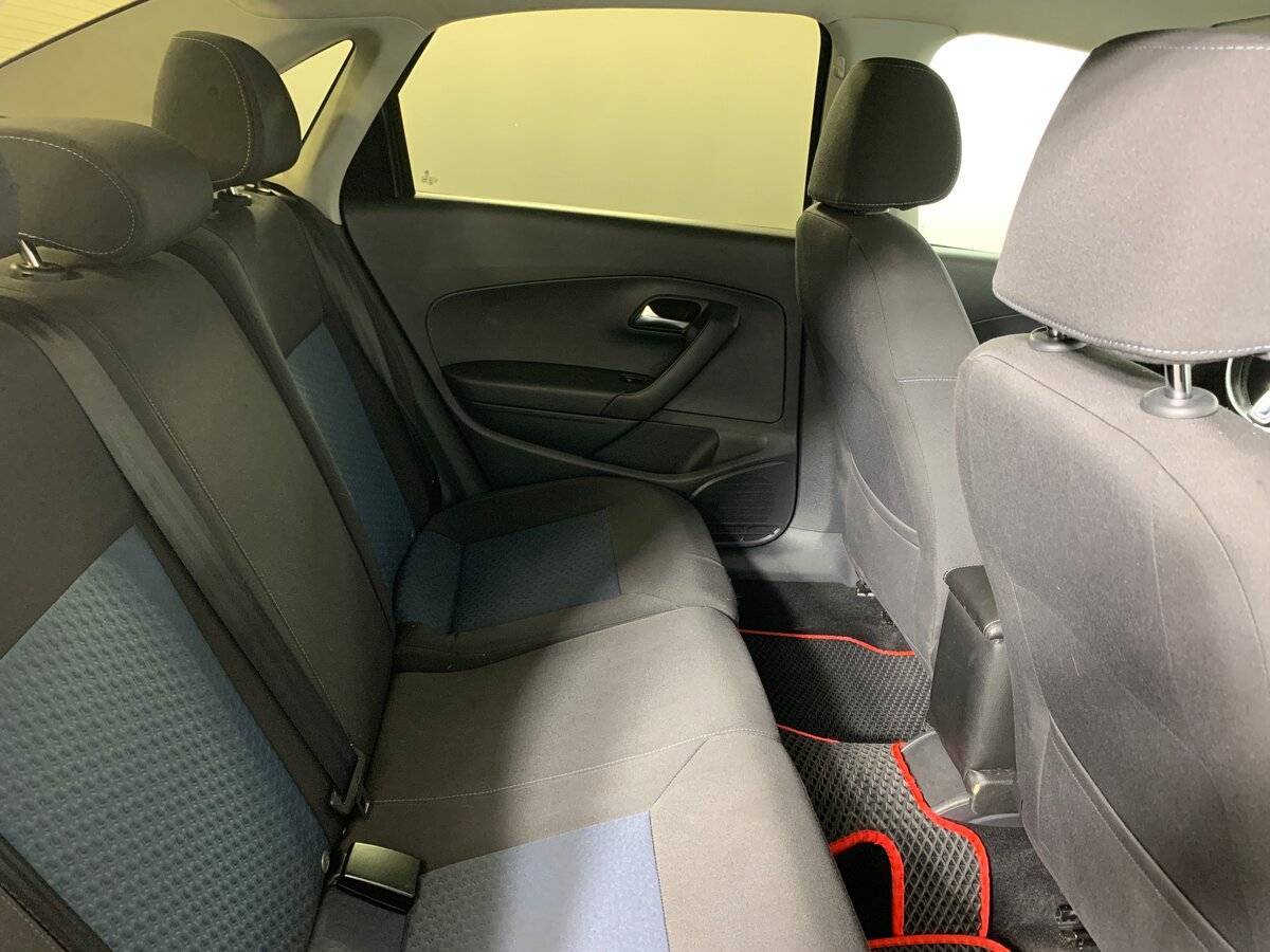 Б/У Фольксваген Поло 2013 года. Фото: #13