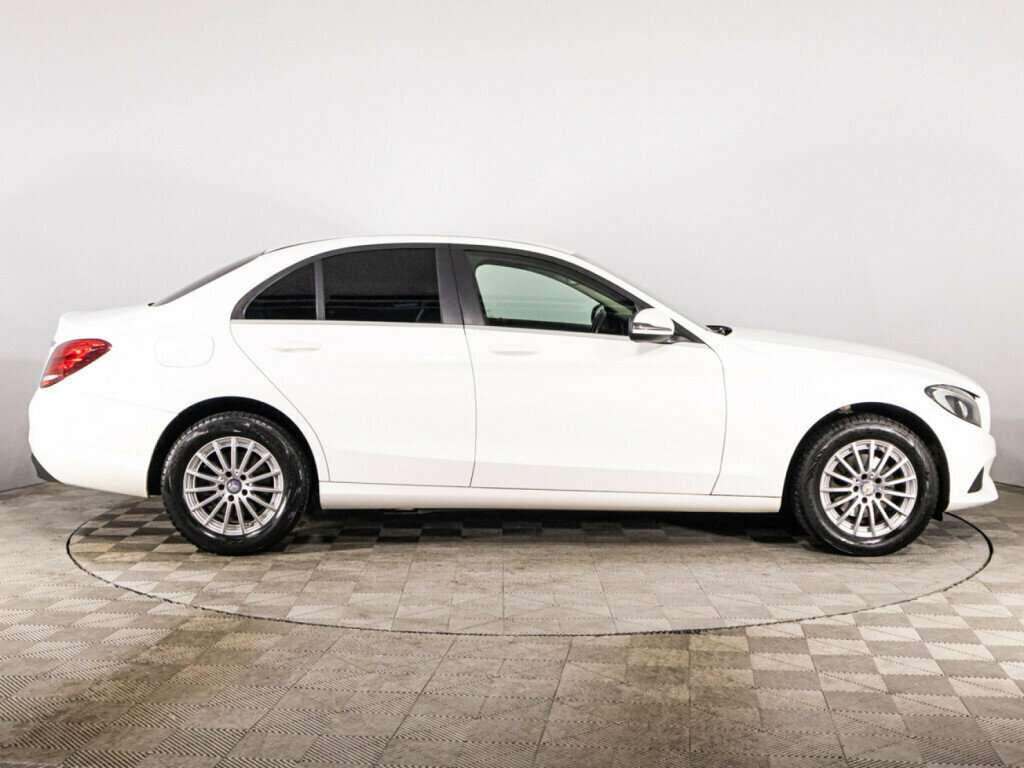 Mercedes-Benz C-Класс 2015 года с пробегом. Фото: #3