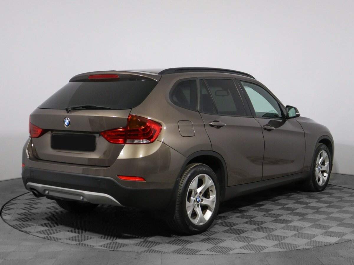 BMW X1 2014 года с пробегом. Фото: #3