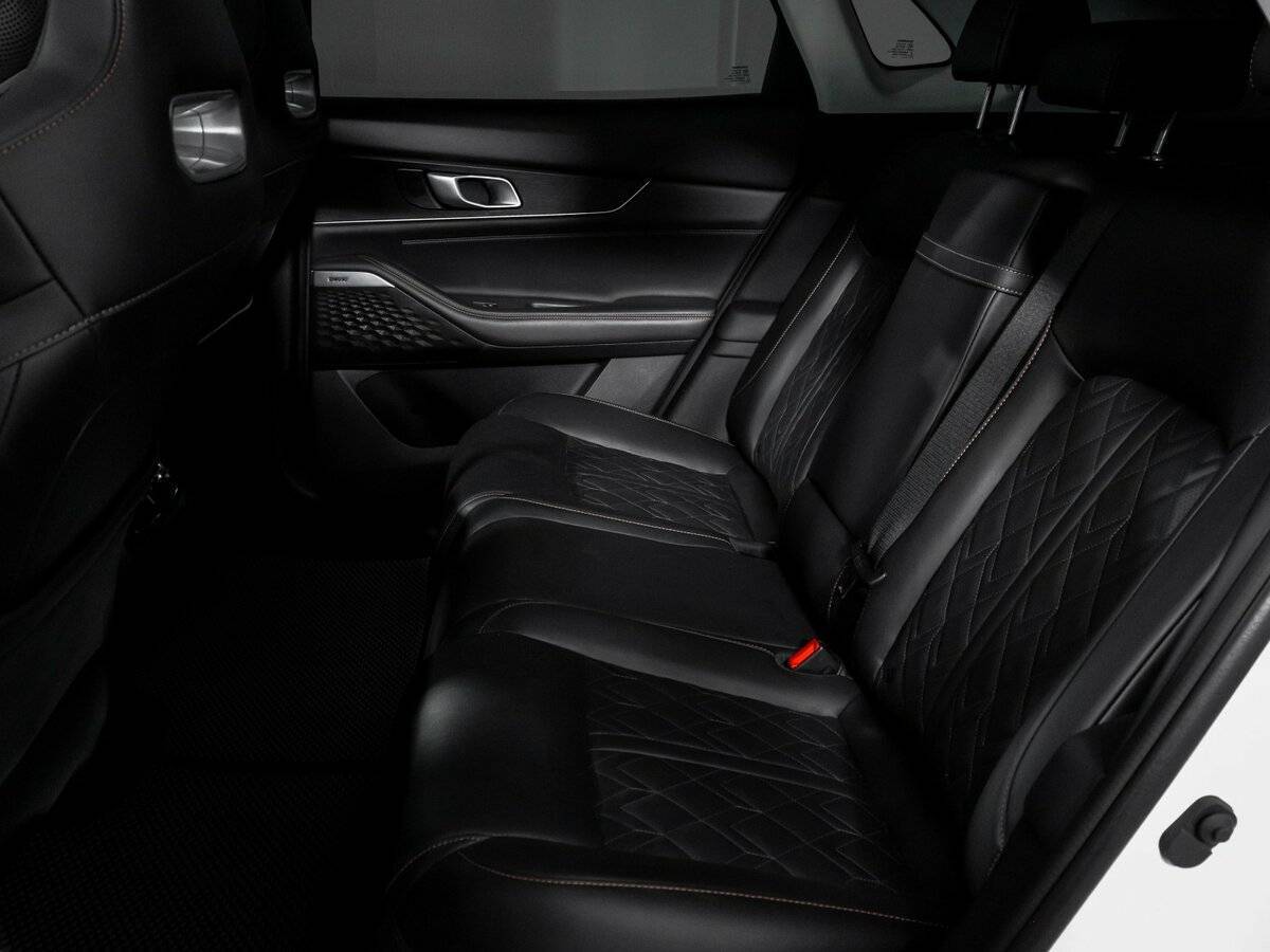 Changan UNI-K 2023 года с пробегом. Фото: #9