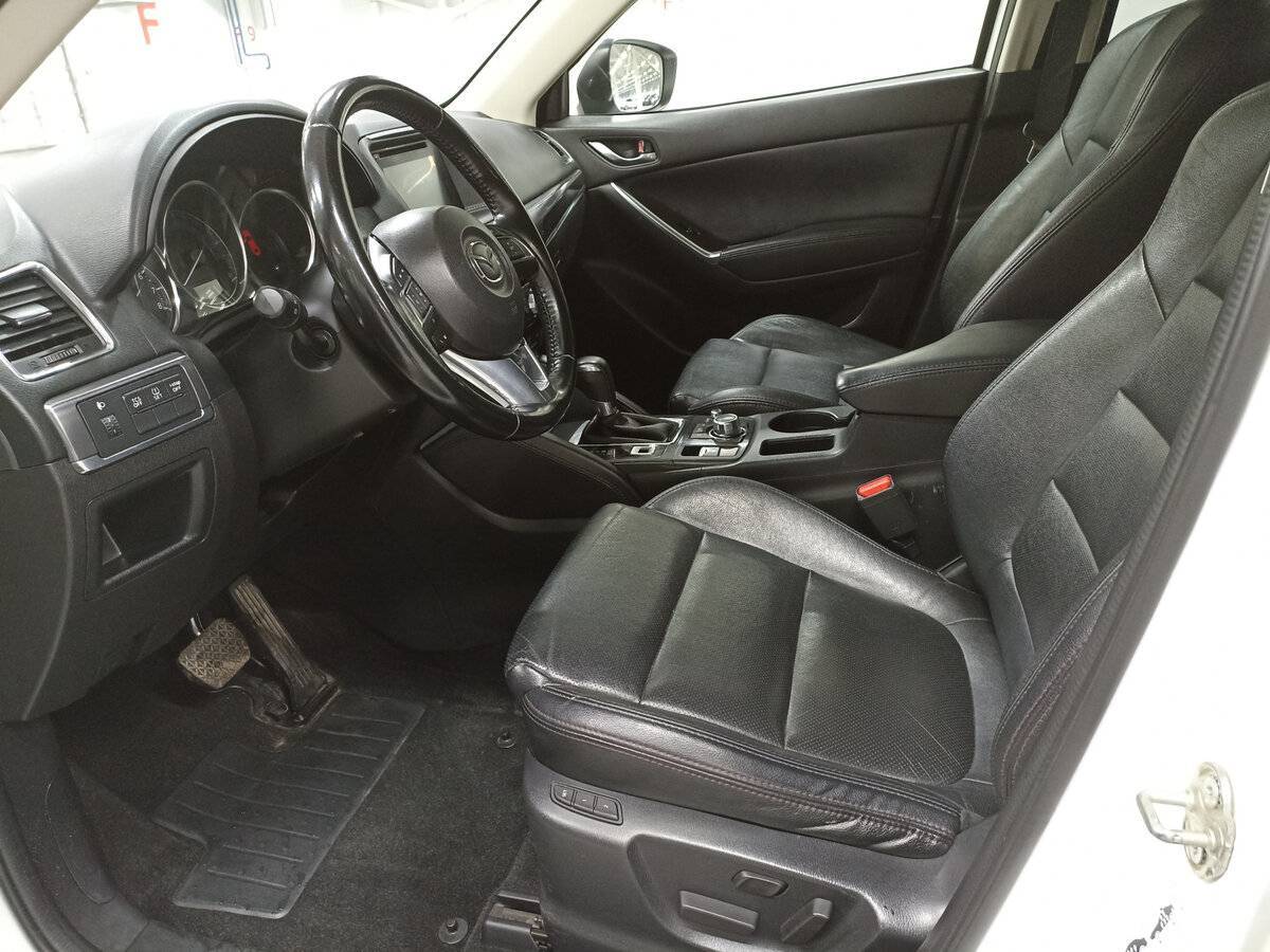 Б/У Мазда Ц-Икс-5 2016 года. Фото: #15