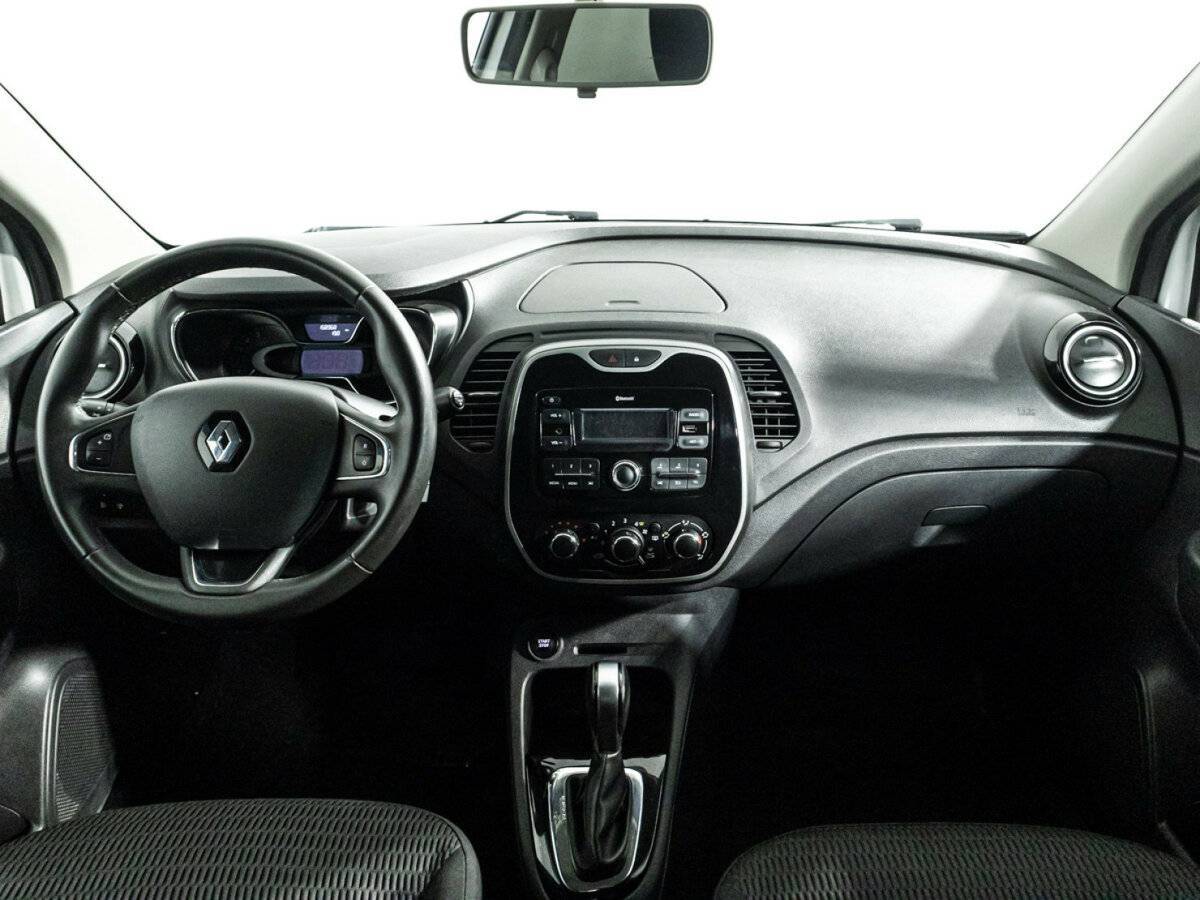 Б/У Рено Каптюр 2017 года. Фото: #12