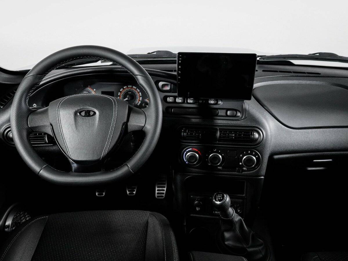 Lada (ВАЗ) Niva 2024 года с пробегом. Фото: #11