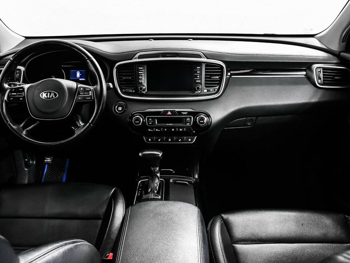 Kia Sorento 2017 года с пробегом. Фото: #10