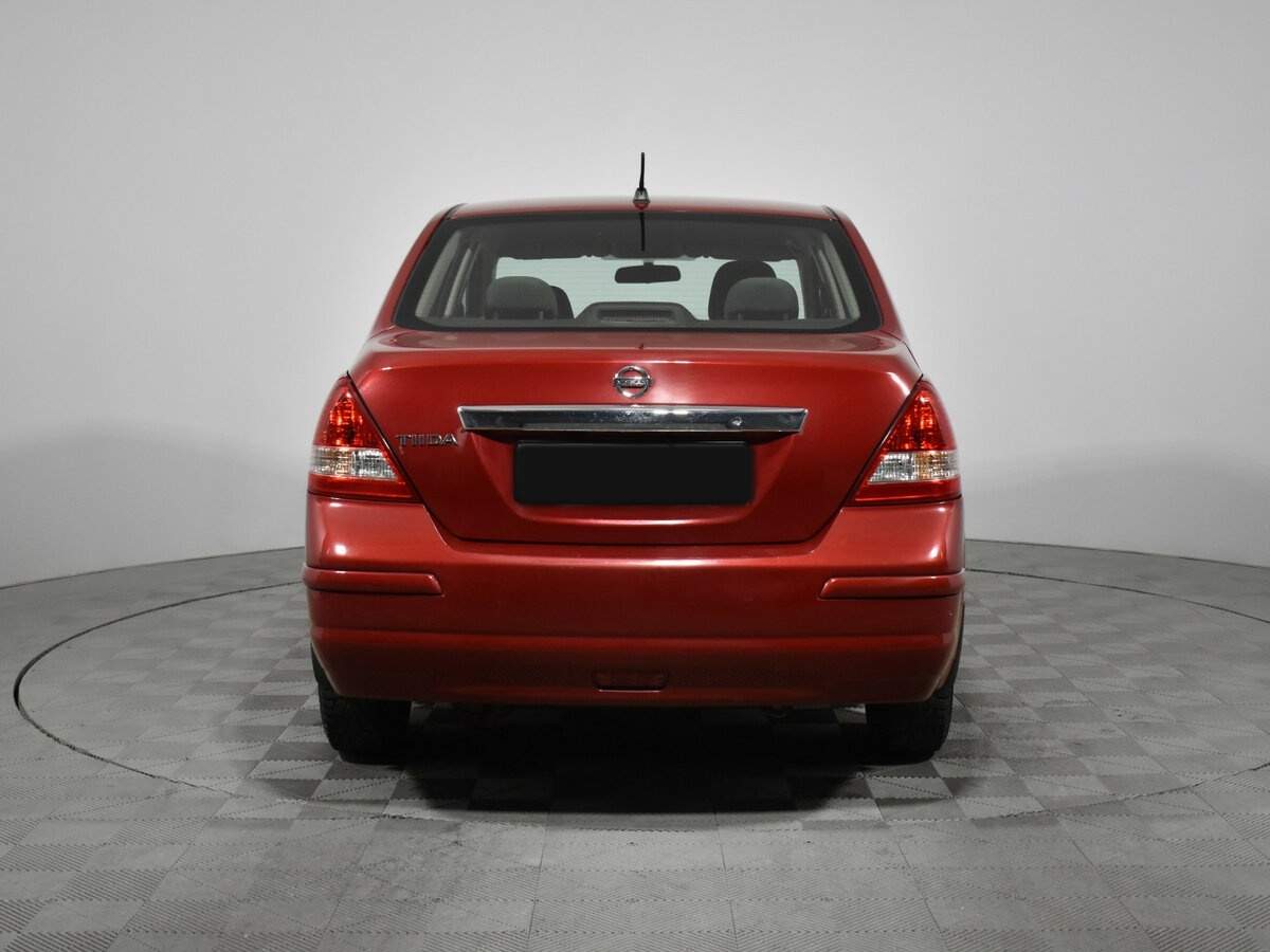 Б/У Ниссан Тиида 2012 года. Фото: #5