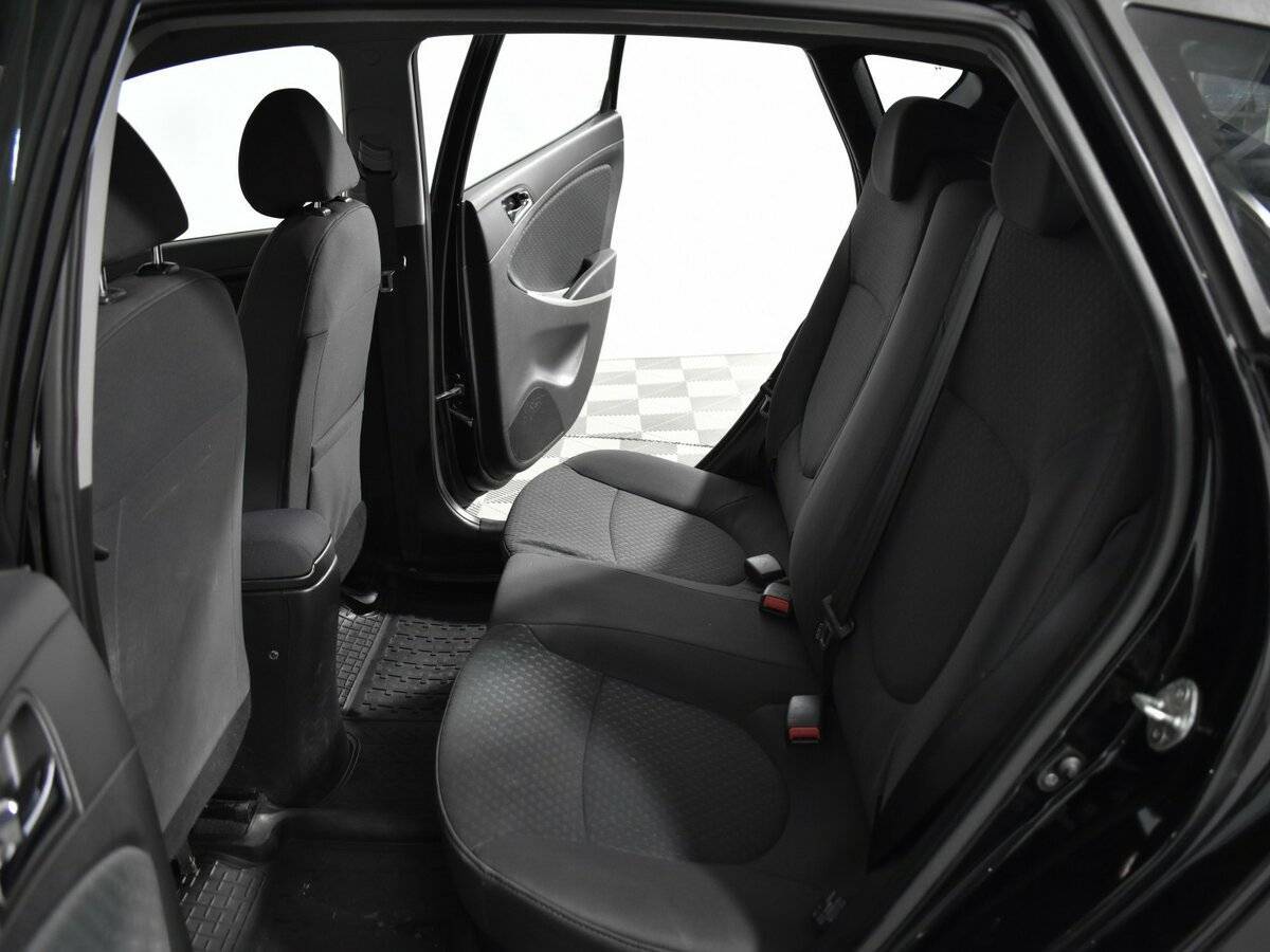 Б/У Хендай Солярис 2012 года. Фото: #10