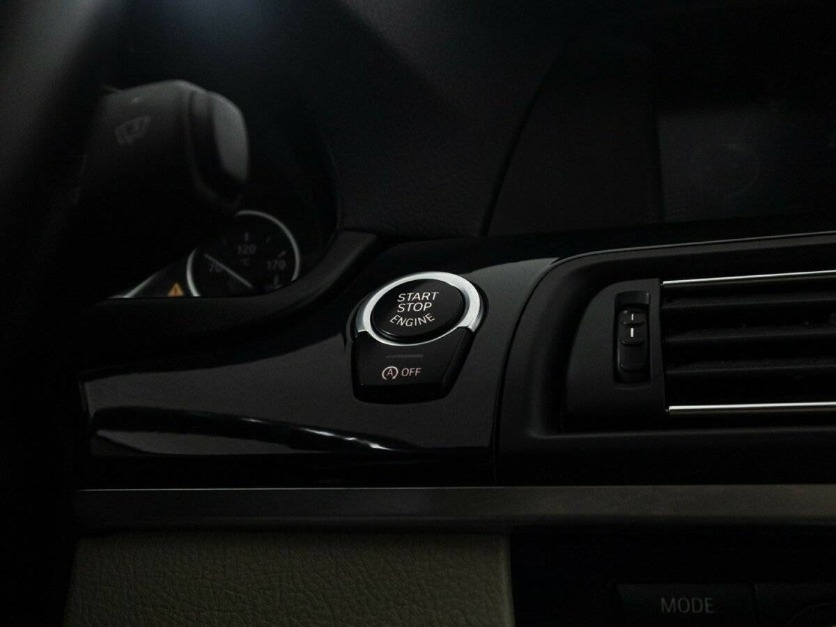 BMW 5 серии 2013 года с пробегом. Фото: #23